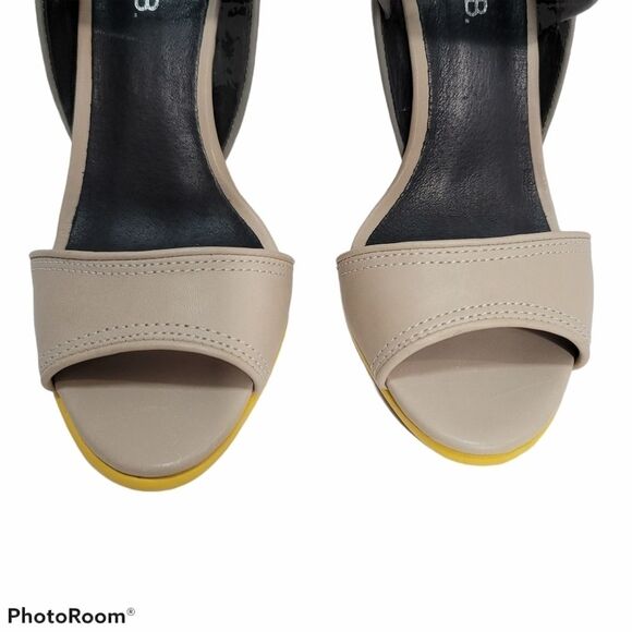 L.A.M.B. Barrie Peep-toe Sandals SIZE 6 - Picture 6 of 12